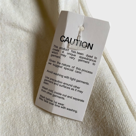 NWT Urban Outfitters Desert Dreamer Clifford The Big Red Dog Sweatshirt L Unisex - Picture 15 of 16